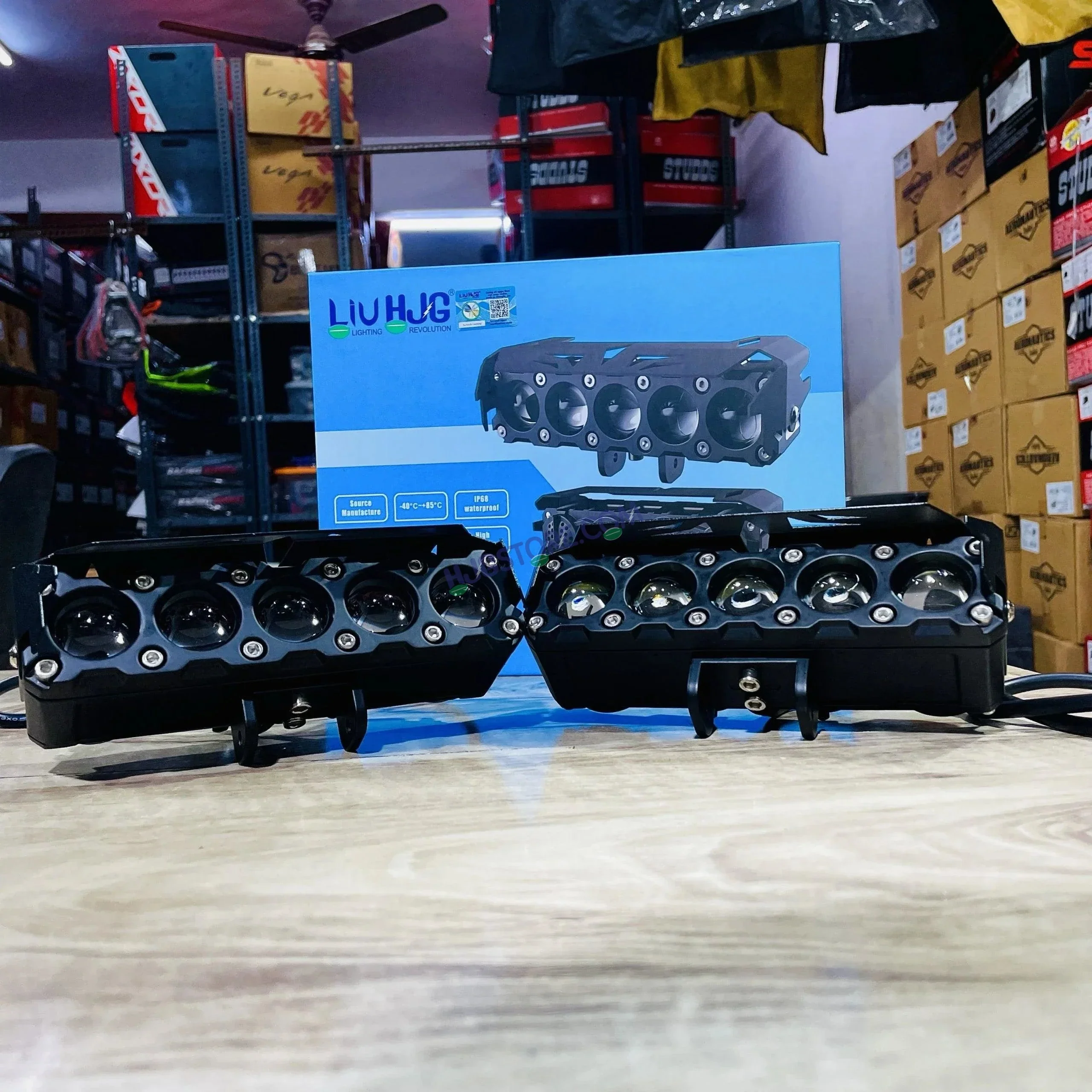 HJG ORIGINAL 150W 5 Lens MEGA DRIVE Fog Light For Bike/Car/Thar/Jeep ( Cool White, 75W each * 2 = 150W Total ) - Pack of 2 - Image 3