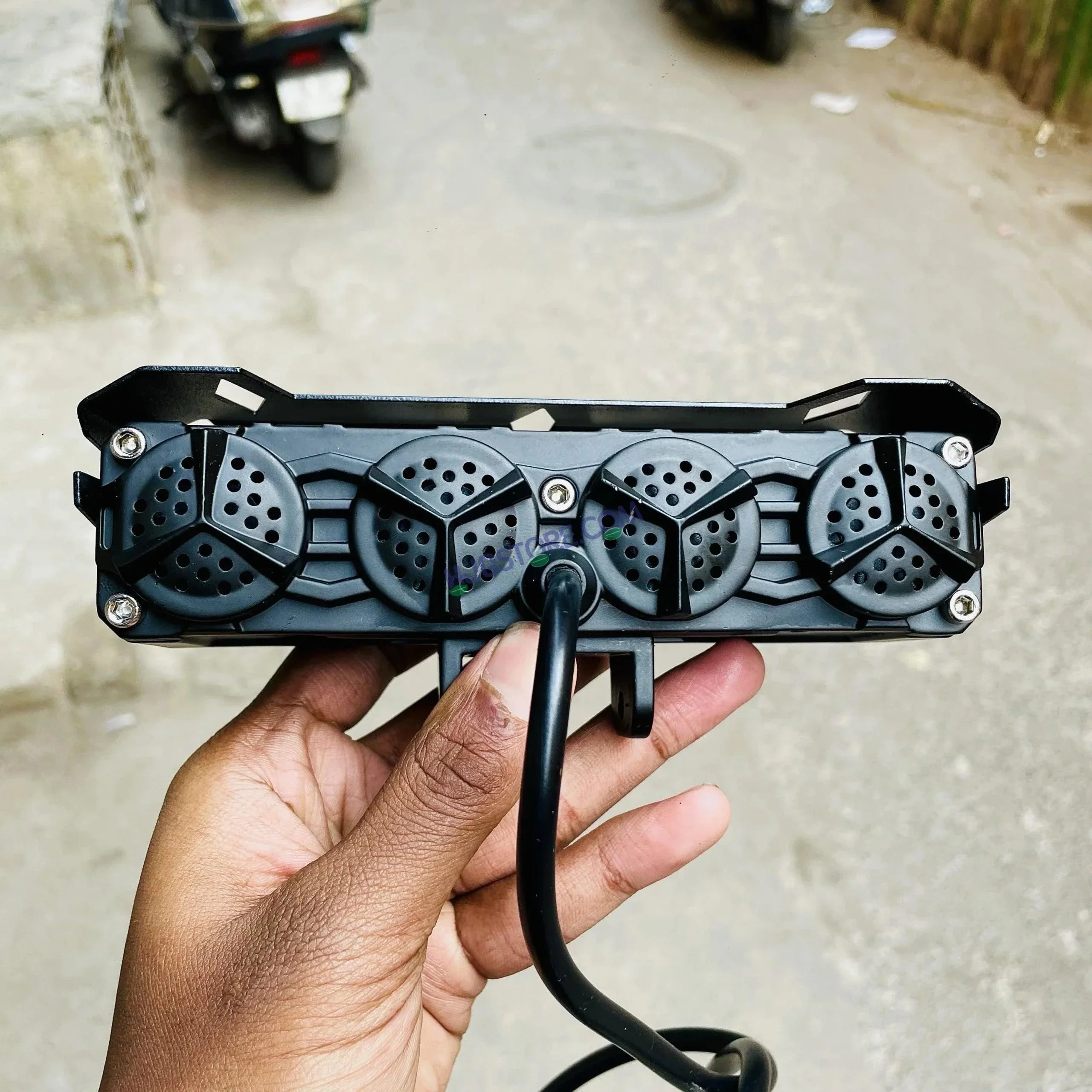 HJG ORIGINAL 150W 5 Lens MEGA DRIVE Fog Light For Bike/Car/Thar/Jeep ( Cool White, 75W each * 2 = 150W Total ) - Pack of 2 - Image 7